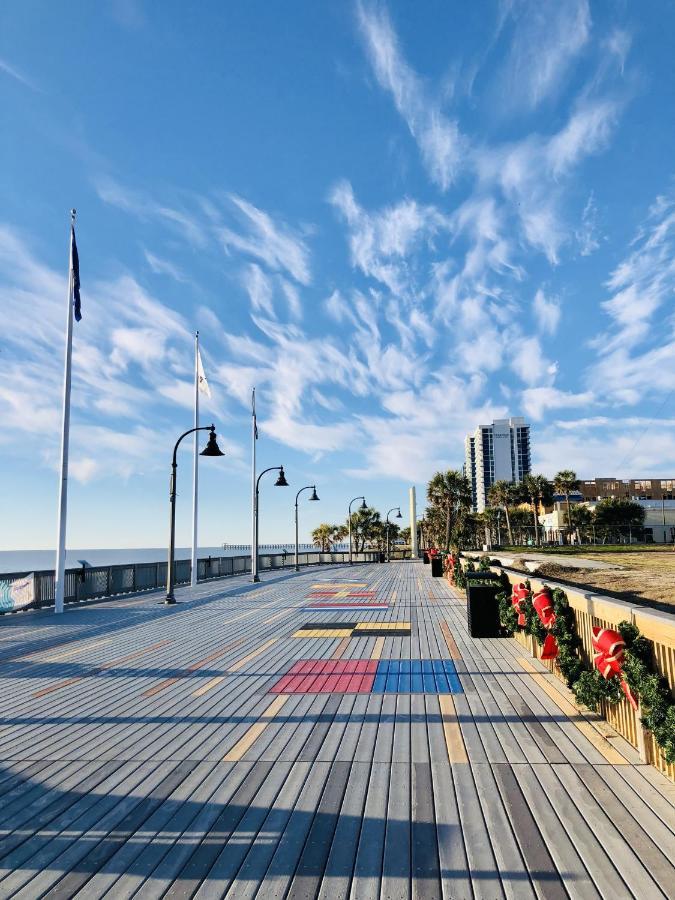 מירטל ביץ' Huge Ocean Front Condo, Amazing Views מראה חיצוני תמונה